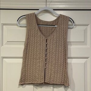 Sleeveless Cable Knit Button-Front Vest - Taupe